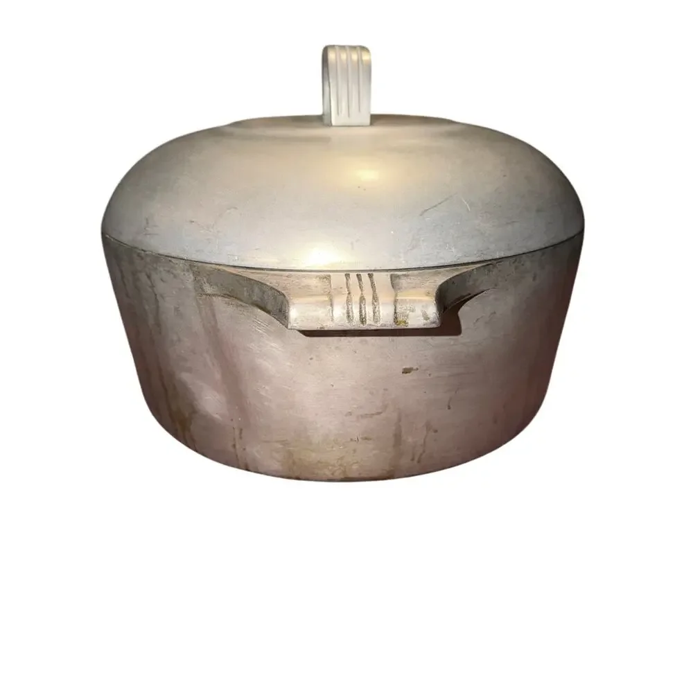 Vtg Wagner Ware Sidney-O Magnalite 5 Qt Dutch Oven Round With Lid 4248-M 1950s
